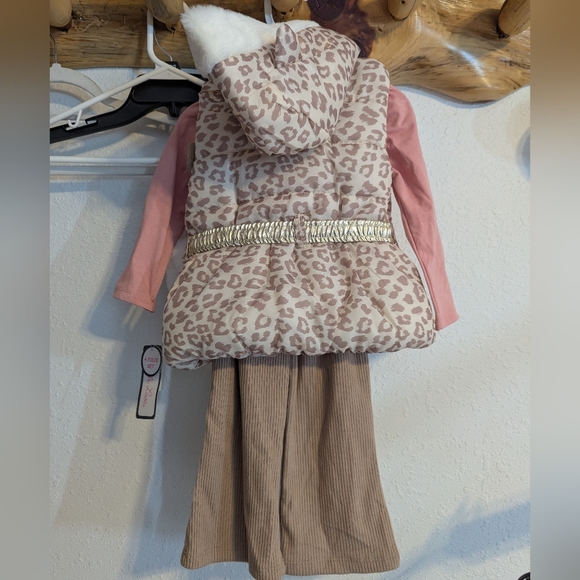 Little Lass 4 Piece Faux Fur Set Size 24 Months BNWT - Picture 2 of 10